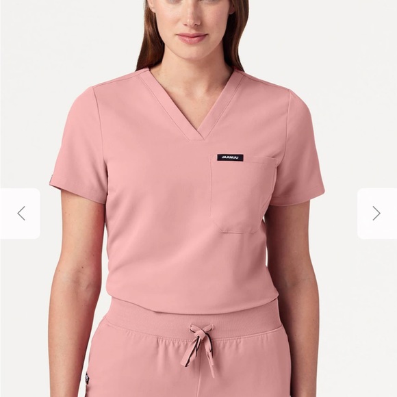 Brand nwt Jaanu v neck scrub top size small in dusty rose color - Picture 3 of 3